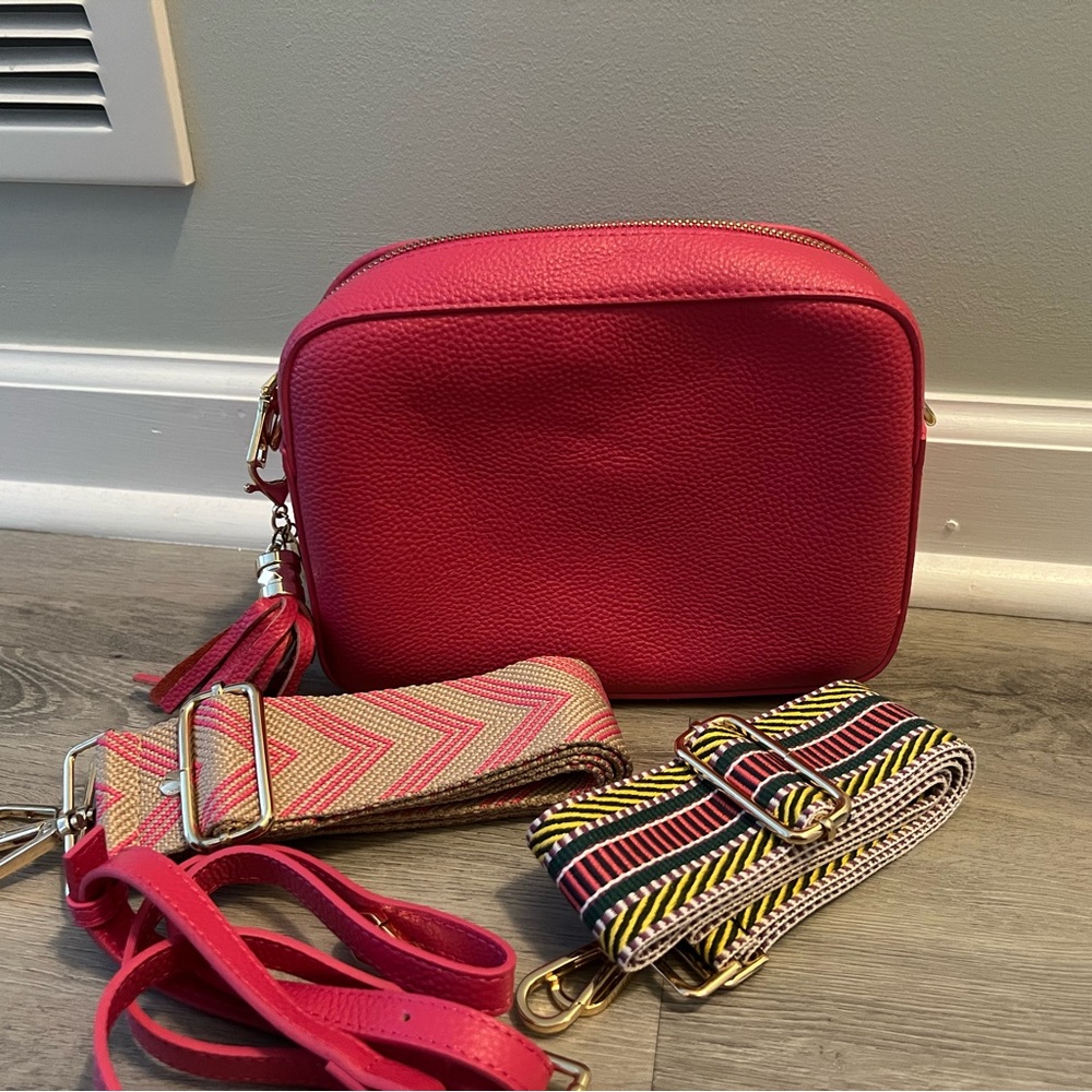 Chic Pink Crossbody Bag with Geometric Strap